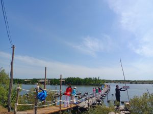 THẢ CÁ VÌ MÔI TRƯỜNG VÀ THÔNG ĐIỆP CỦA NGƯỜI GIỮ RỪNG